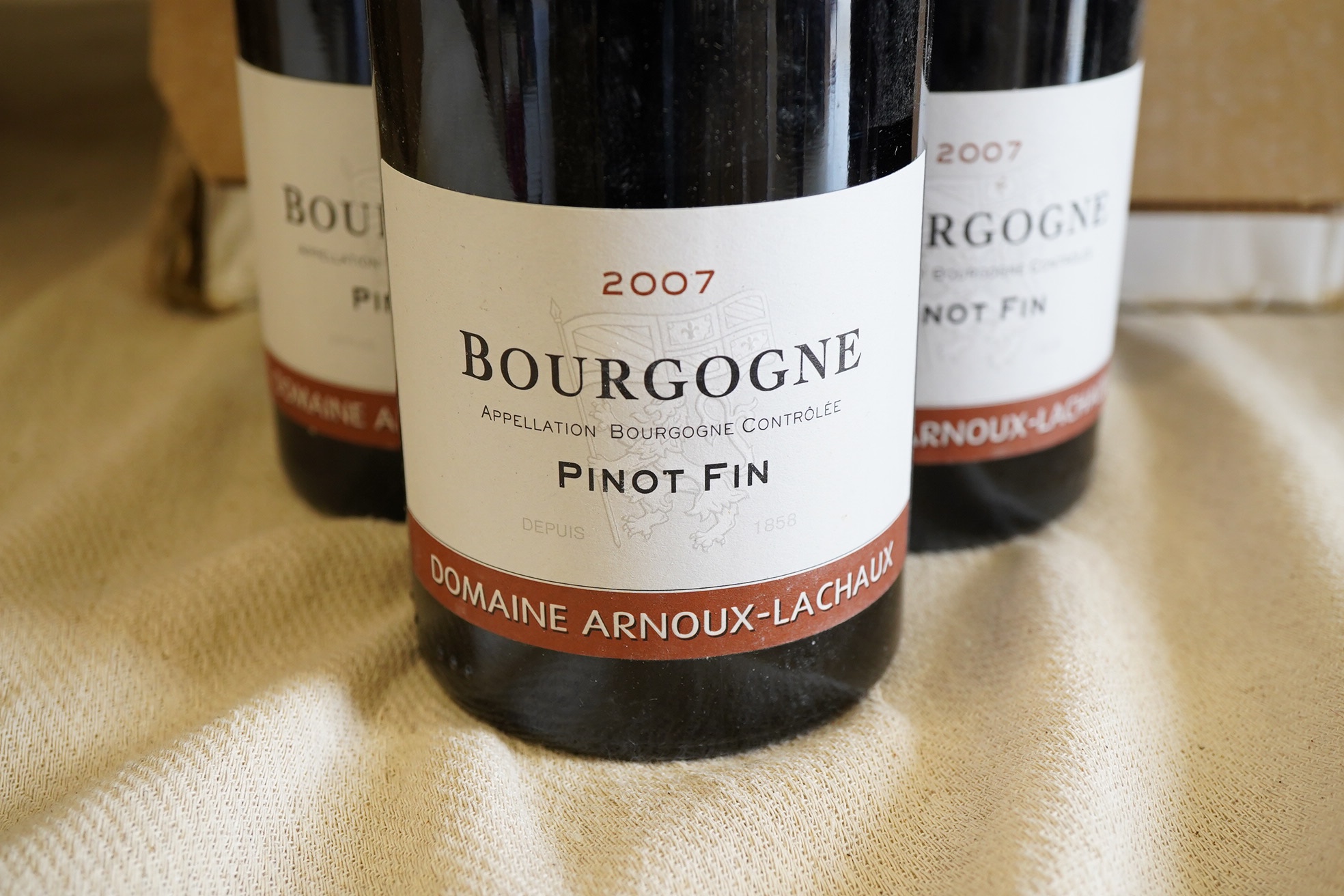 Domaine Arnoux-Lachaux, Bourgogne Pinot Fin, 2007